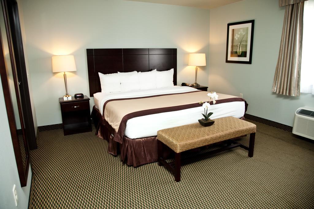 Baymont By Wyndham Rapid City Exterior photo
